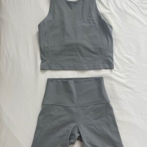 Lululemon align tank and align shorts 5” set